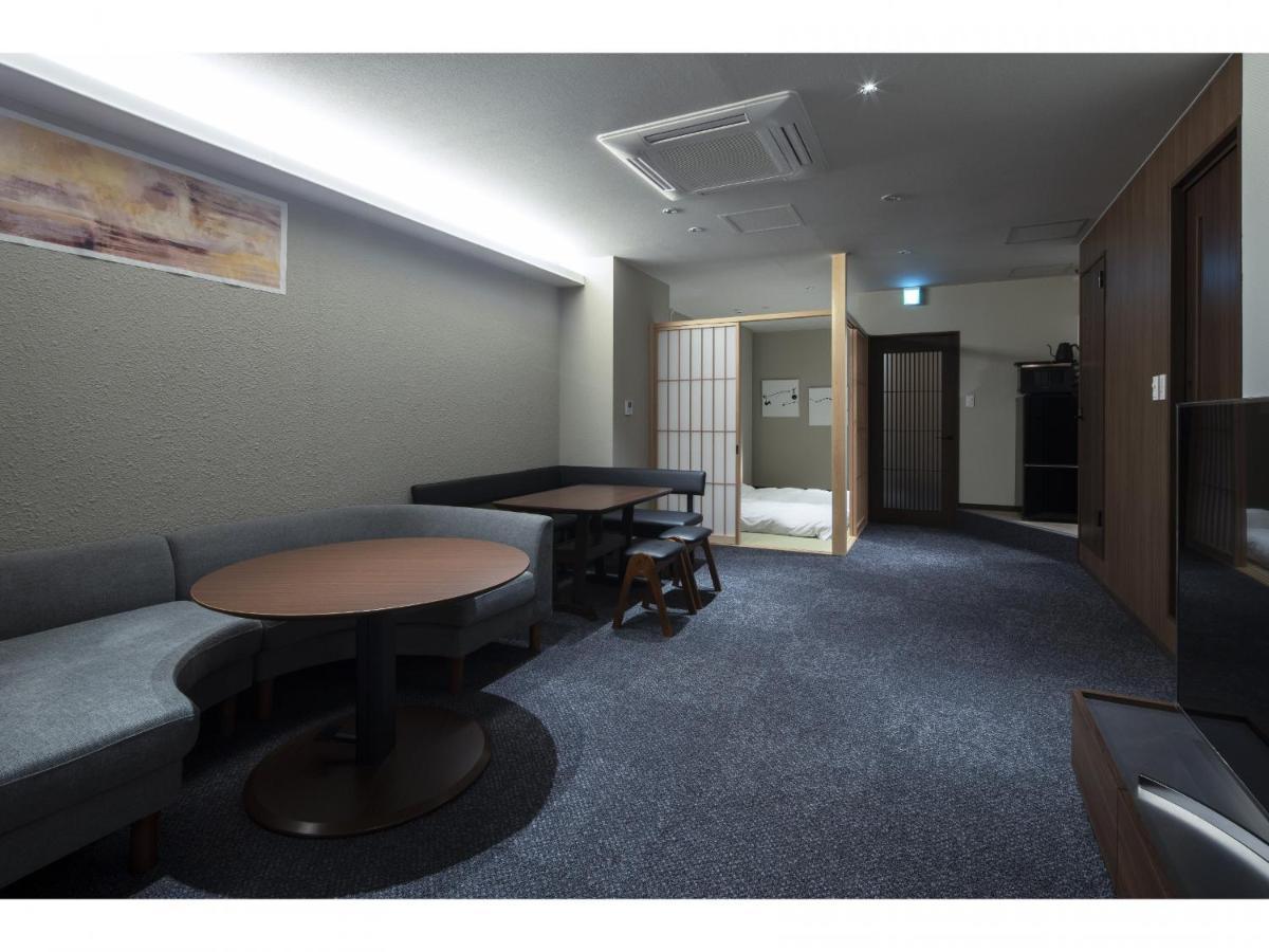 Randor Hotel