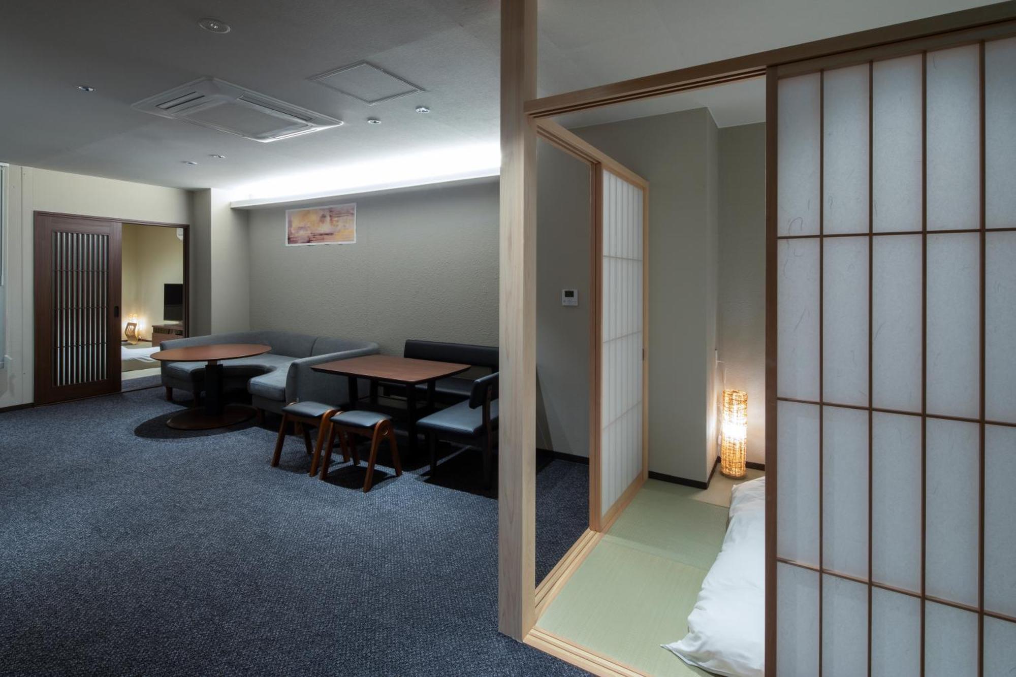 酒店 Randor 4*
